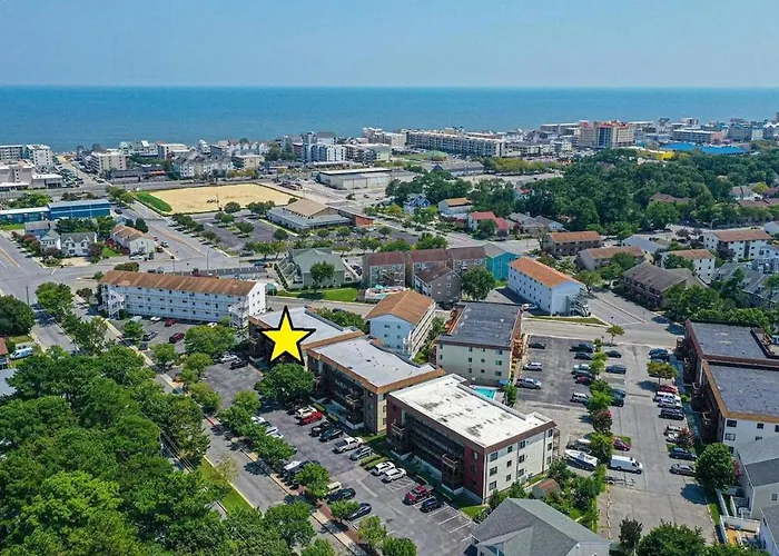 2 Bdrm/2 Bath, Sleeps 6, Pool, Balcony, Wi-fi, Tvs * Ocean City